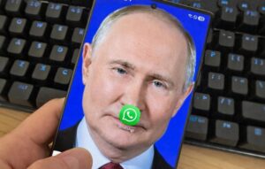 rusia-vrea-sa-scoata-whatsapp-pentru-un-control-absolut-al-oamenilor-si-sa-inlocuiasca-aplicatia-americana-cu-una-de-tip-wechat