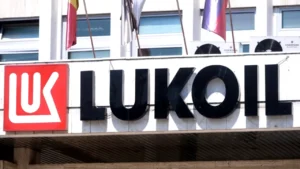 guvernul-pregateste-preluarea-activelor-gigantului-rusesc-lukoil,-cu-doua-saptamani-inaintea-de-impunerea-sanctiunilor-sua