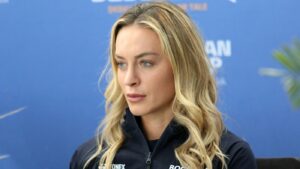 ana-bogdan,-in-spital-pe-perfuzii:-nu-respiram-bine.-bronsita-acuta-si-pneumonie-interstitiala!