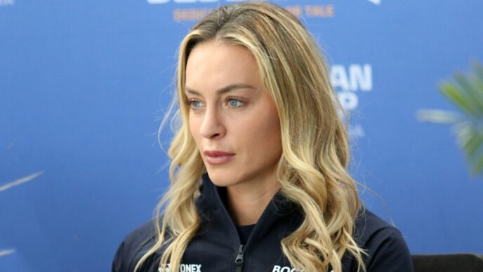 ana-bogdan,-in-spital-pe-perfuzii:-nu-respiram-bine.-bronsita-acuta-si-pneumonie-interstitiala!