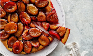 din-secretele-bunicilor-din-ardeal.-lichiul-cu-prune,-o-minune-care-contine-gustul-copilariei