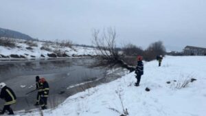 copilul-de-4-ani-cazut-in-somes,-inca-de-negasit-dupa-3-saptamani.-familia-inca-spera-la-o-minune