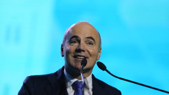 rares-bogdan-despre-situatia-lui-ilie-bolojan:-noi-nu-o-sa-ne-dam-jos-premierul