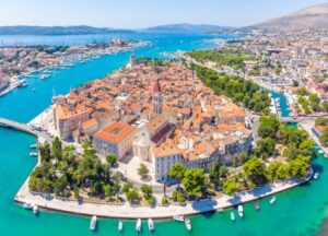 o-statiune-celebra-din-europa-interzice-alcoolul-dupa-ora-20:00.-regula-ii-vizeaza-direct-pe-turisti