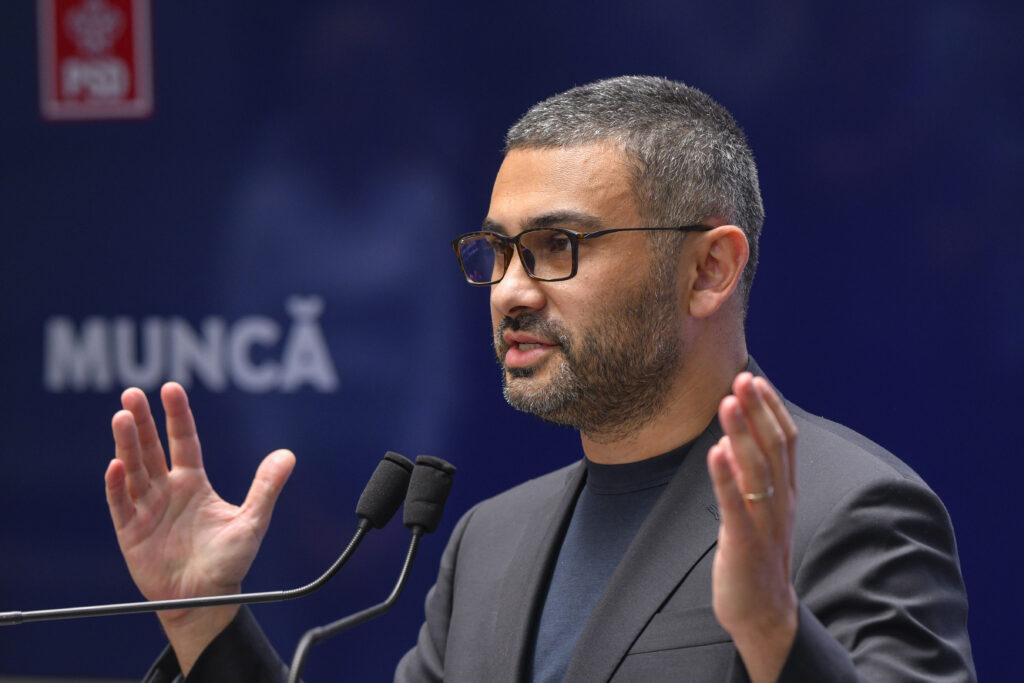 florin-manole-asigura-ca-isi-da-demisia-daca-legea-salarizarii-nu-intra-in-consultari-pana-in-aprilie