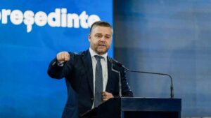 ciprian-ciucu-anunta-majorarea-chiriilor-pentru-peste-4.000-de-locuinte-ale-primariei,-prima-in-20-de-ani:-este-normal-sa-se-plateasca-un-pret-corect