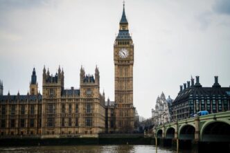 cat-costa-si-cum-se-obtine-autorizatia-electronica-de-calatorie,-obligatorie-pentru-romanii-care-calatoresc-in-marea-britanie