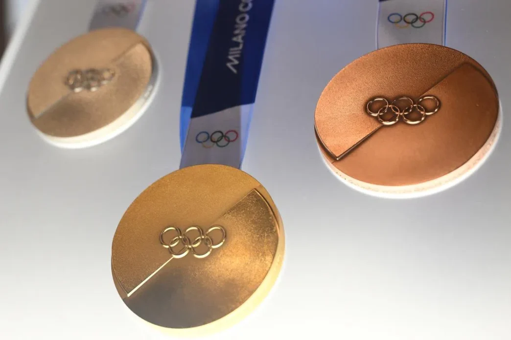 cat-costa-o-medalie-olimpica?-analiza-unui-broker-important-arata-ca-evolutia-pretului-metalelor-pretioase-se-reflectata-si-pe-podiumul-milano-cortina-2026