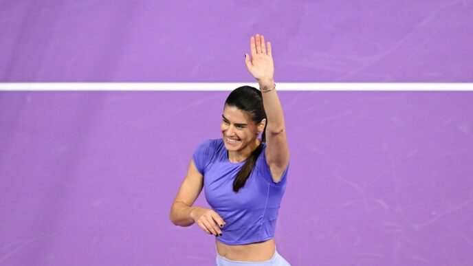 sorana-cirstea,-calificare-en-fanfare-in-turul-3-la-dubai!-cati-bani-a-castigat-romanca