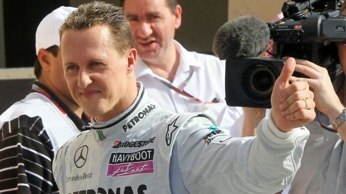 nu-e-o-gluma!-michael-schumacher-a-fost-obligat-sa-dea-inapoi-trofeul-de-campion-mondial-in-formula-1:-am-ramas-uimit