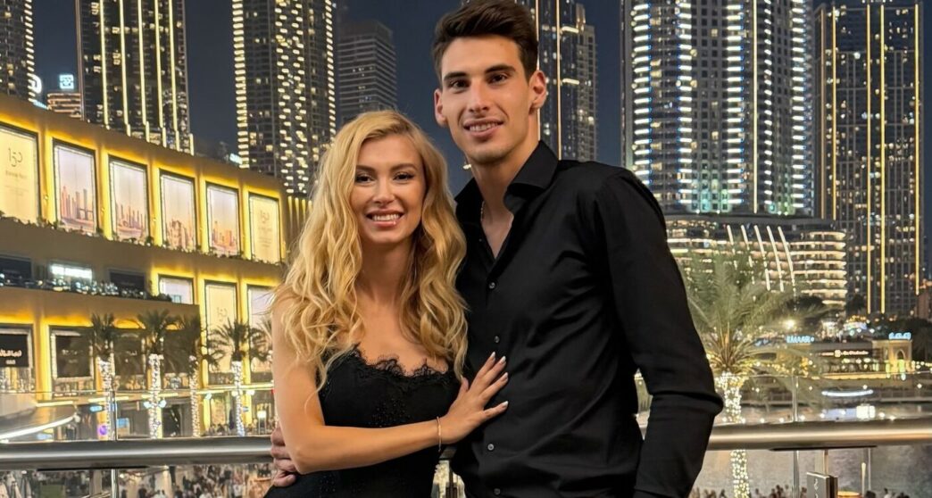 cum-o-va-chema-pe-andreea-balan,-dupa-nunta-cu-victor-cornea.-scria-pe-bagaje,-la-hotel,-la-turnee