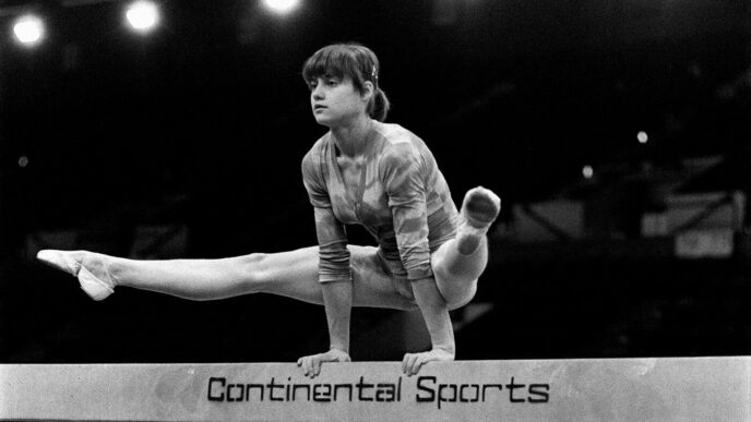 emil-gradinescu-distruge-mitul-ca-nadia-comaneci-ar-fi-luat-primul-10-din-istoria-gimnasticii:-e-o-mistificare!