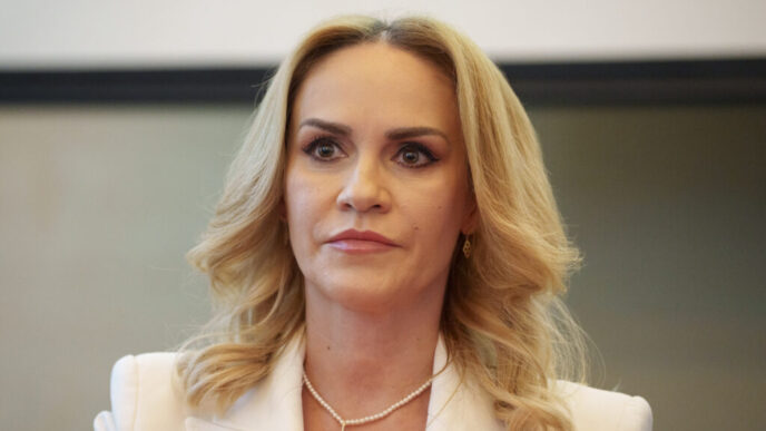 gabriela-firea:-20-de-miliarde-de-euro-pentru-copii-si-tinte-clare-pentru-eradicarea-saraciei-pana-in-2035