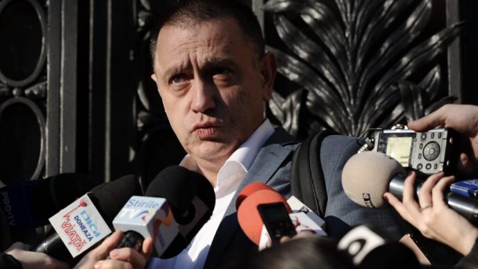 mihai-fifor-il-face-praf-pe-miruta:-armata-romaniei-nu-se-joaca-de-a-reforma-bugetara!-e-un-joc-foarte-periculos!