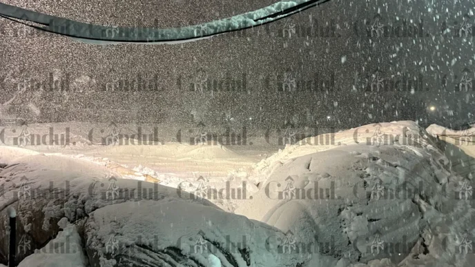 imaginile-groazei!-baloanele-de-tenis-din-bucuresti-s-au-prabusit-din-cauza-zapezii