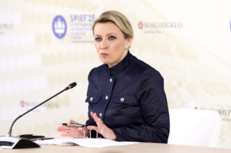 maria-zaharova-critica-occidentul-dupa-aparitia-dosarelor-epstein:-i-au-expus-pe-cei-care-au-inventat-mituri-despre-rusia”