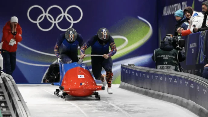un-clovn,-un-chimist-si-un-dentist-sunt-printre-sportivii-de-la-jocurile-olimpice:-nu-toti-iau-1000.000-de-euro-ca-sa-si-arate-bustul