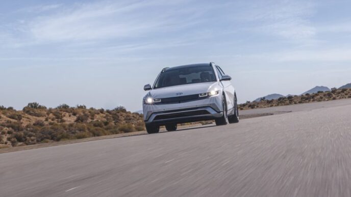 noul-hyundai-ioniq-5-are-un-upgrade-surpriza-care-iti-aminteste-de-tesla.-detaliul-important-din-piata-de-masini-electrice