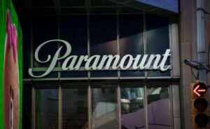 imperiul-media-se-reasaza.-oamenii-lui-donald-trump-bat-la-usa-cnn-si-hbo,-iar-preluarea-paramount-skydance-de-catre-david-ellison-pare-inevitabila