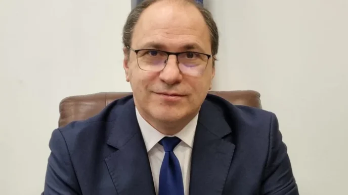 cine-este-mihai-dimian,-rectorul-propus-de-pnl-pentru-functia-de-ministru-al-educatiei-–-playtech-stiri