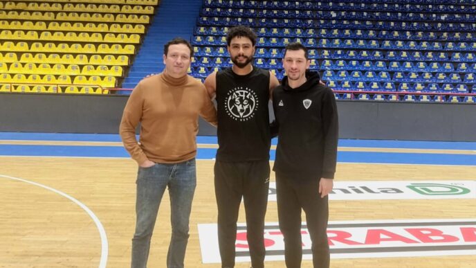 transfer-sonor-la-cs-valcea-1924.-au-adus-un-campion-din-nba