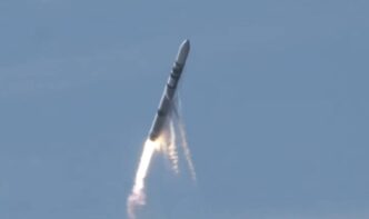 iranul-a-tras-spre-un-teritoriu-nato-racheta-balistica-lansata-spre-turcia,-interceptata-de-nato.-resturi-au-cazut-in-hatay