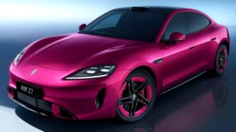 clona-chinezeasca-de-porsche-taycan:-noul-saic-z7-promite-tehnologie-avansata-si-un-pret-mult-mai-mic