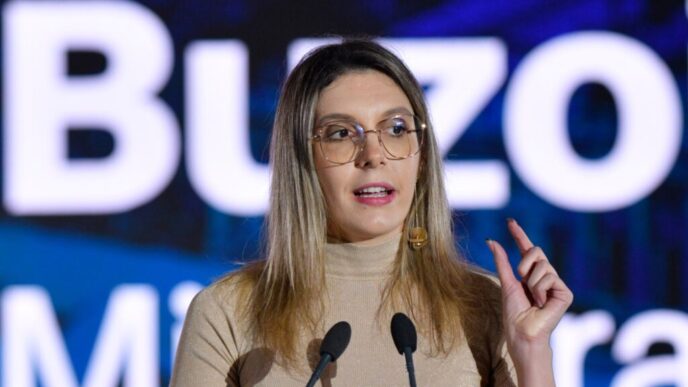 demers-comun-in-luna-padurii.-diana-buzoianu:-romania-si-republica-moldova-planteaza-o-padure-comuna-la-vama-sculeni