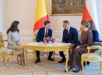 mirabela-gradinaru,-comparata-cu-kate-middleton-dupa-vizita-din-polonia.-ce-designer-i-a-creat-tinuta,-s-a-observat-clar-o-schimbare-–-playtech-stiri