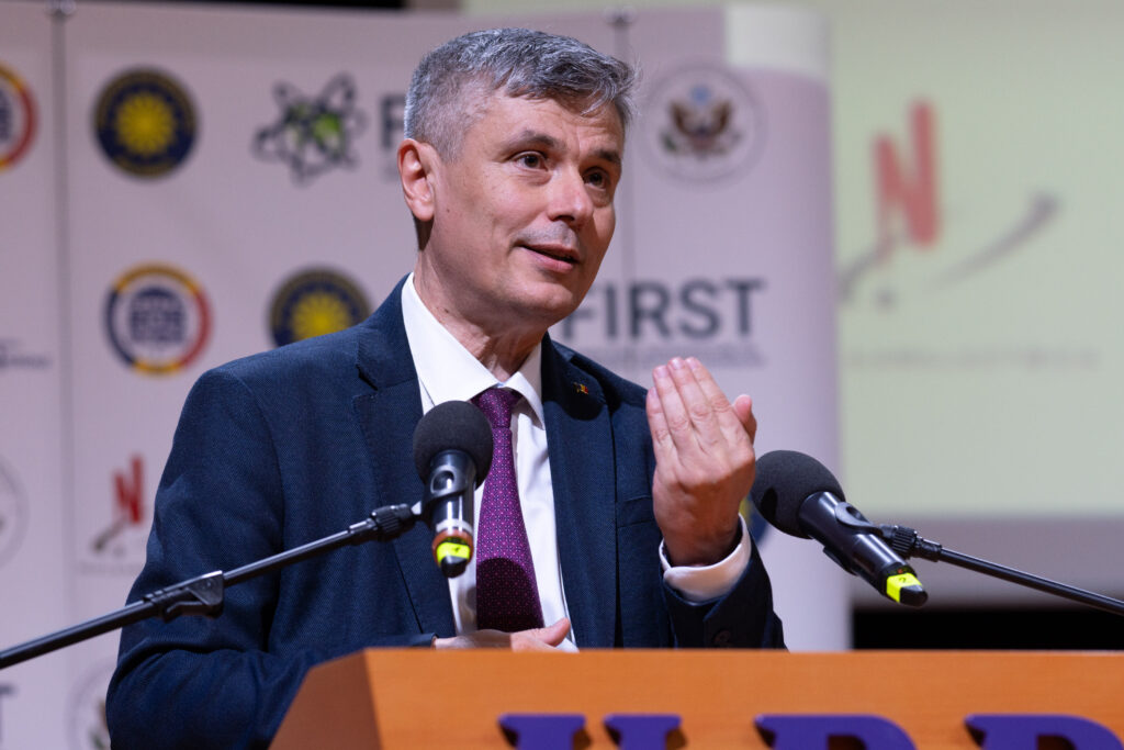 virgil-popescu,-fost-ministru-al-energiei:-ce-ar-trebui-sa-faca-romania-pentru-a-evita-explozia-preturilor-la-combustibili