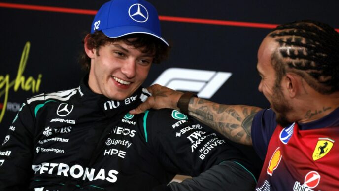 kimi-antonelli,-cel-mai-tanar-pilot-din-toate-timpurile-care-obtine-un-pole-position-in-formula-1