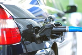 de-ce-va-ramane-motorina-scumpa-tot-anul,-chiar-daca-razboiul-se-incheie.-analiza-care-arata-de-ce-nu-vor-scadea-preturile