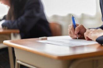 in-cate-scoli-are-loc-simularea-la-bac-anul-acesta.-ministerul-educatiei-vine-cu-noi-precizari