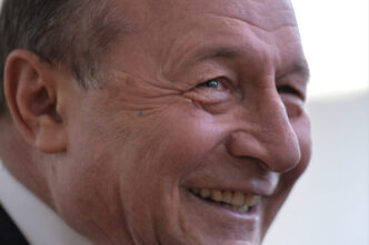 traian-basescu:-bolojan-a-salvat-trecerea-romaniei-la-junk,-dar-a-afectat-puternic-sectorul-economic