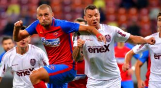 fostul-fotbalist-campion-al-romaniei-se-bate-in-cusca-rxf-cu-un-dansator