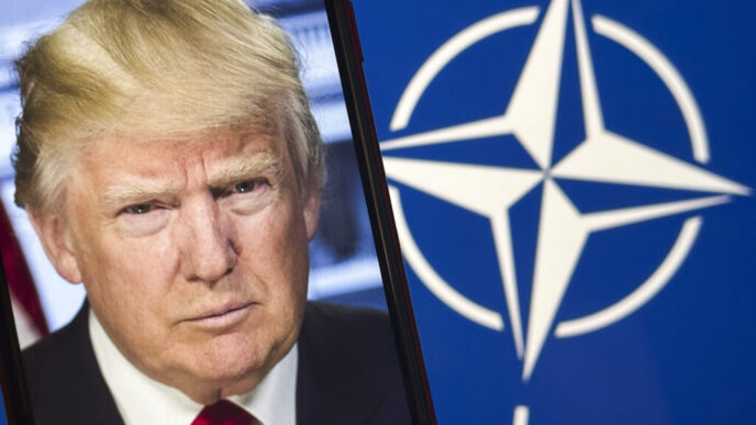 radoslaw-sikorski:-polonia-trebuie-sa-pregateasca-un-plan-b-in-contextul-amenintarii-lui-trump-privind-iesirea-din-nato