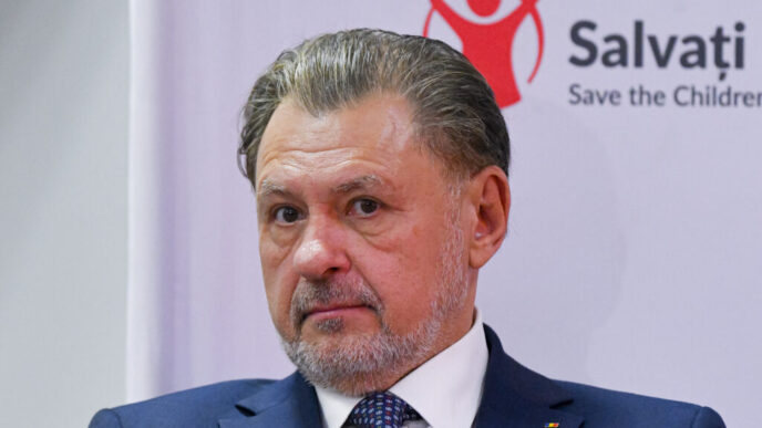 alexandru-rafila-ii-raspunde-lui-vlad-voiculescu:-fuge-de-orice-responsabilitate-si-incearca-sa-lege-situatia-pe-care-chiar-reprezentantii-usr-au-creat-o-de-mine-si-de-echipa-ministerului-sanatatii