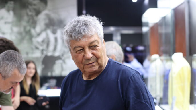 mesajul-lui-ilie-bolojan:-multumim,-mircea-lucescu,-pentru-momentele-extraordinare-pe-care-ni-le-ai-oferit