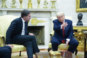 mark-rutte-se-intalneste-cu-donald-trump-la-washington,-pe-fondul-amenintarilor-sua-de-a-parasi-nato