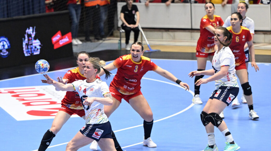 rusine-epocala!-romania-–-norvegia-25-45-in-ehf-euro-cup