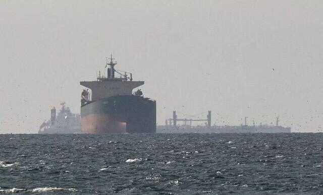 iranul-vrea-sa-taxeze-navele-in-stramtoarea-ormuz.-masura-incalca-regulile-internationale