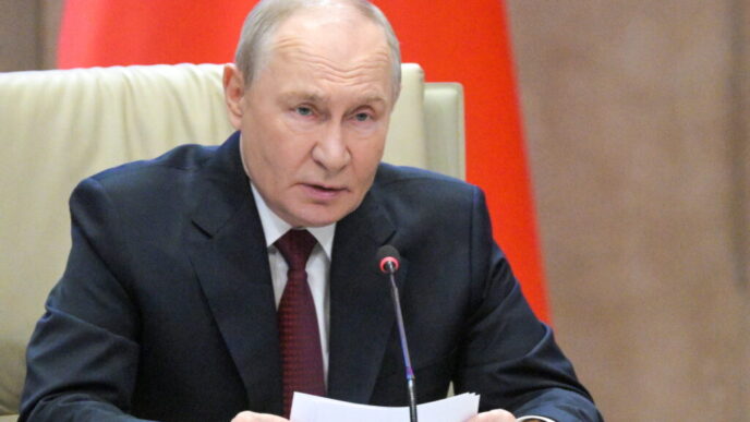 putin-anunta-armistitiu-de-pastele-ortodox-in-ucraina;-kievul-propusese-anterior-o-pauza-a-luptelor
