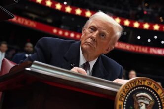 donald-trump-anunta-blocada-stramtorii-ormuz-si-ameninta-cu-interdictia-navelor-care-platesc-taxe-catre-iran-dupa-esecul-negocierilor-cu-iran