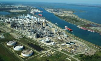 seceta-ameninta-productia-de-benzina-in-sua:-un-hub-energetic-ar-putea-opri-mai-multe-rafinarii