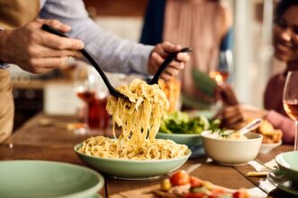 paste-bolognese-mai-gustoase,-daca-adaugi-un-ingredient-in-sos.-reteta-dureaza-doar-30-de-minute