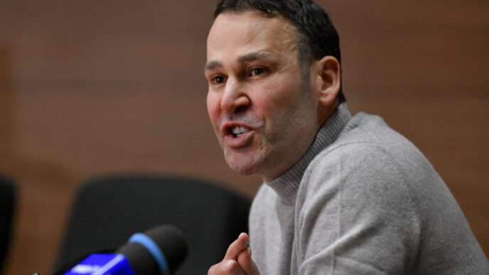 robert-negoita,-mesaj-surprinzator-despre-ilie-bolojan:-cred-ca-ar-merita-putina-sustinere.-eu-cred-ca-asta-este-directia-corecta