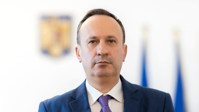 adrian-caciu:-dobanzile-la-care-se-imprumuta-romania-pe-termen-lung-sunt-mai-mici-cu-4%-decat-in-urma-cu-un-an!