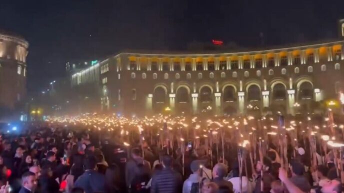 armenia-marcheaza-111-ani-de-la-genocidul-armean,-tensiunile-cu-turcia-raman-nerezolvate