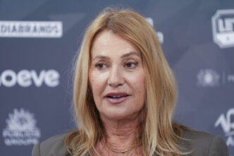 parteneriat-intre-mae-si-cosr-pentru-anul-nadia-comaneci.-peste-200-de-documente-diplomatice-vor-fi-facute-publice