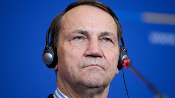 ministrul-de-externe-polonez-vrea-forta-de-reactie-rapida-finantata-de-ue-pentru-crizele-de-vecinatate